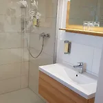 Kraeuterhotel & Restaurant Heidejaeger Ξενοδοχείο 3*