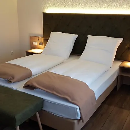 Kraeuterhotel & Restaurant Heidejaeger 3* Mulmshorn