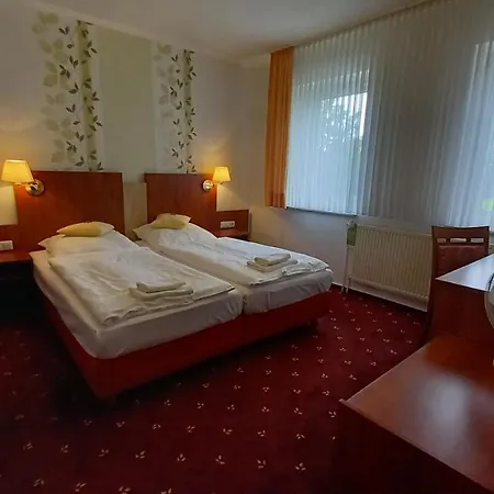Kraeuterhotel & Restaurant Heidejaeger 3* Mulmshorn
