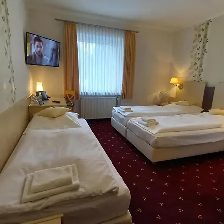 Krauterhotel & Restaurant Heidejager Hotel