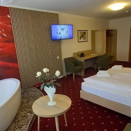 Hotel Kraeuterhotel & Restaurant Heidejaeger Mulmshorn