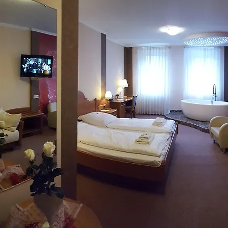 Kräuterhotel&restaurant Heidejäger Hotell