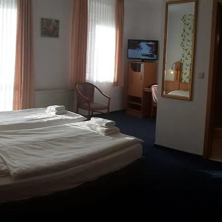 Krauterhotel & Restaurant Heidejager Hotel Mulmshorn