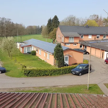 Kräuterhotel&restaurant Heidejäger Hotell 3*