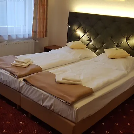 Kraeuterhotel & Restaurant Heidejaeger Mulmshorn