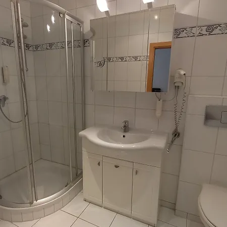 Hotel Kraeuterhotel & Restaurant Heidejaeger Mulmshorn