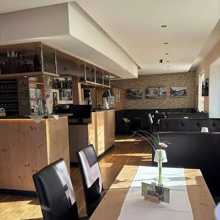 Hotel Kraeuterhotel & Restaurant Heidejaeger