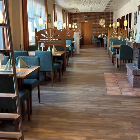 Kraeuterhotel & Restaurant Heidejaeger 3*