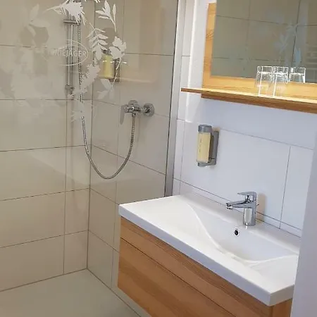 Kräuterhotel&restaurant Heidejäger Hotell 3*