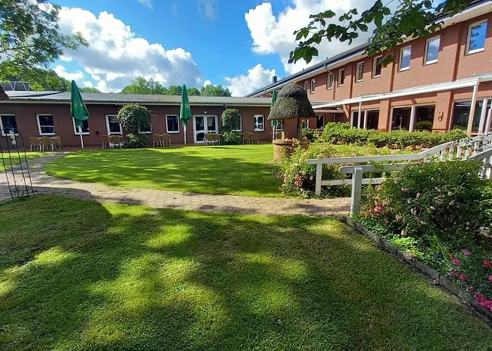 Kraeuterhotel & Restaurant Heidejaeger فندق 3*