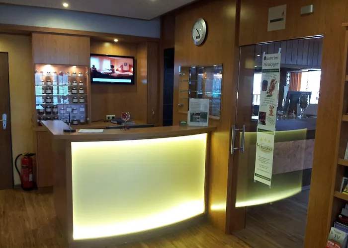 فندق Kraeuterhotel & Restaurant Heidejaeger 3*
