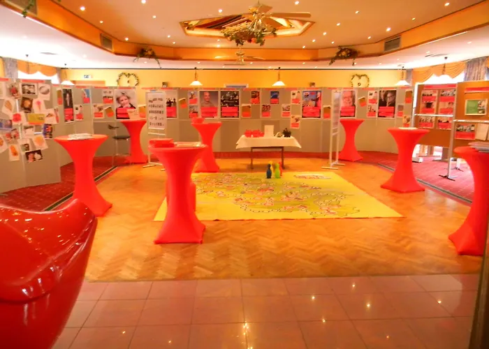 فندق Kraeuterhotel & Restaurant Heidejaeger